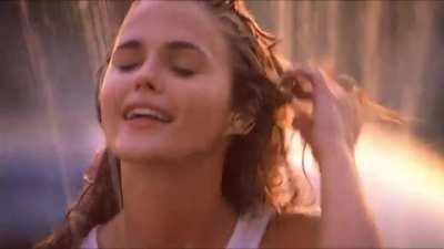 Keri Russell Fantastic Wet Shirt Plot in Eight Days a Week