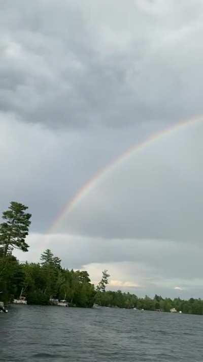 Vivid rainbow with rare double effect