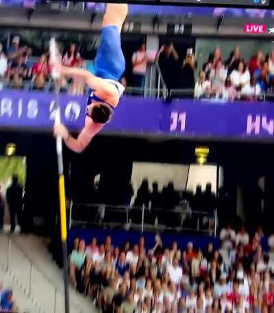 The French pole vaulter Anthony Ammirati is disqualified for knocking down the bar with his penis.