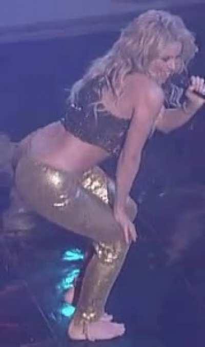 Sexy ass on stage