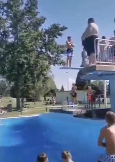 HMF while I try to empty the pool