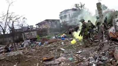 [Modern] Special Forces operator call sign: Vishnu, shares his helmet cam footage in Marawi as they extract and rescue a wounded comrade.