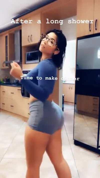 Mini twerk