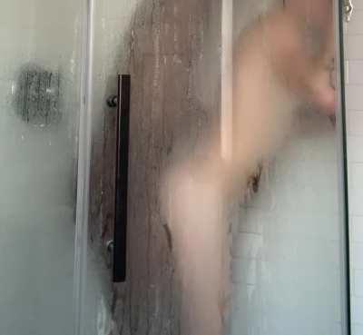 Shower backshots