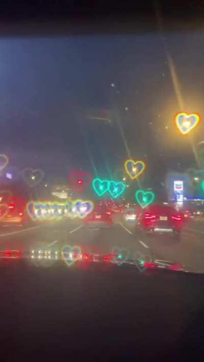 This glass turn all lights into heart!