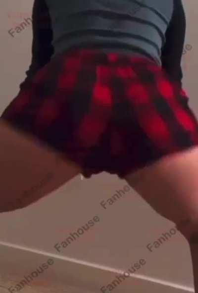 Twerk vid (not worth it at all)