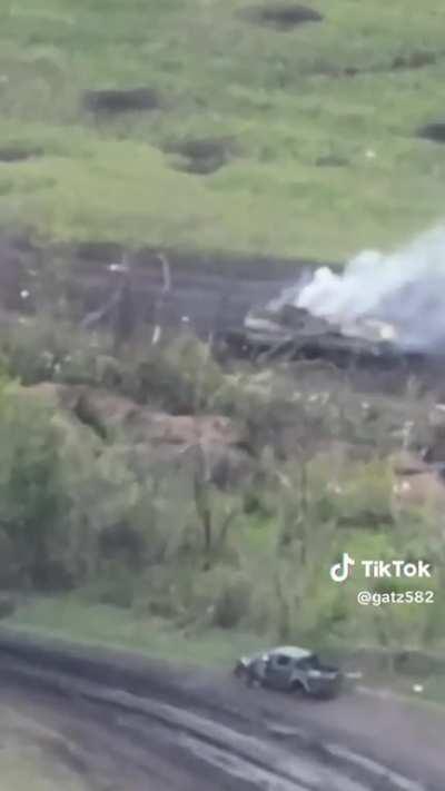 Russian BMP destroyed by 155mm BONUS smart shell 