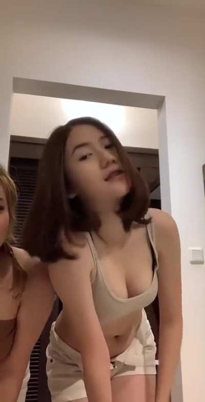 IndonesianGirlsOnly
