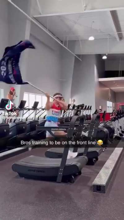 Obnoxious gym bro