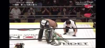 Naomichi Marufuji one of the best strikers ever to exist! Him laying in a fury of strikes on Go Shiozaki • NOAH Departure (2020)