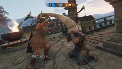 The devs [should've] added a special easter egg to Centurion's horn execution