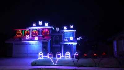 Somebody prepared themselves for Halloween and went all out with the music and lights.