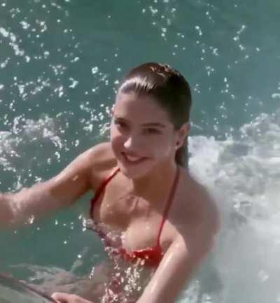 Phoebe Cates '82