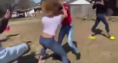 Girls Fight 1v1