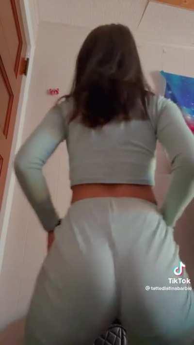 twerkingvideo - Video #3535