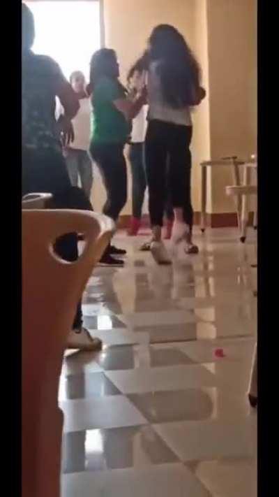 Indian Girls Fight