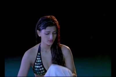 Shruti Haasan - Luck