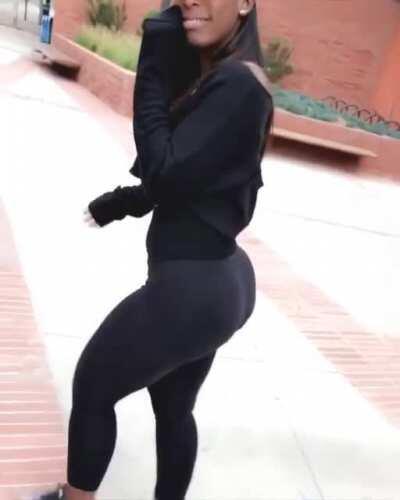 Bria Myles - Booty Strut ENHANCED