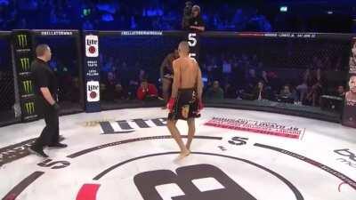 Raymond Daniels lands a crazy knockout which you’d expect to see in a movie