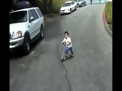 I hope the parents learned their lesson 10 years after this was uploaded, why let a toddler go down a hill full speed on scooter with no helmet