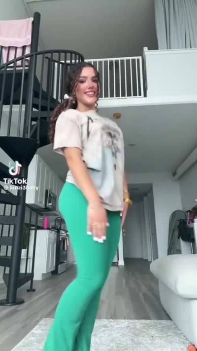 PAWG Jiggles