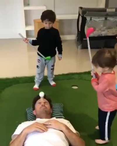 WCGW Golf playing with kids