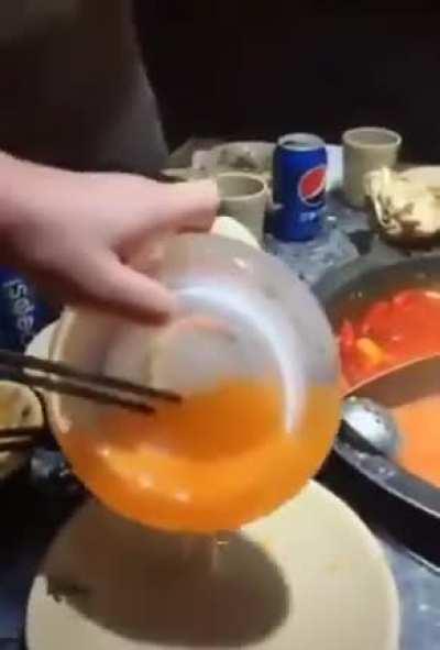 Ice used to Remove Oil from Cooking.