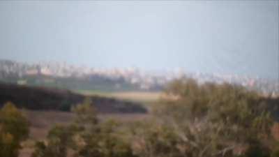 Video from 8th of october, view from sderot into gaza as mortars come in.