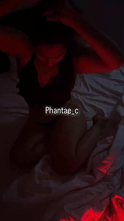 Am I your biggest phantae_c?💄………………………….