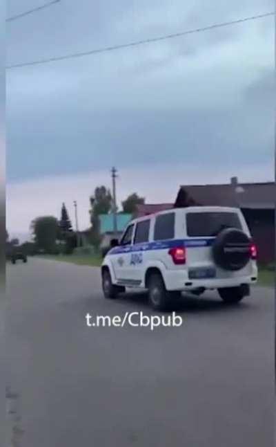 Teenagers stole their father's ATV and went on a small police chase