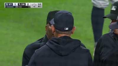 🔥 [Highlight] [Highlight] Aaron Boone gets tossed and get