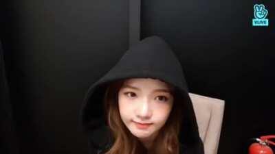 Jisun VLive Frown