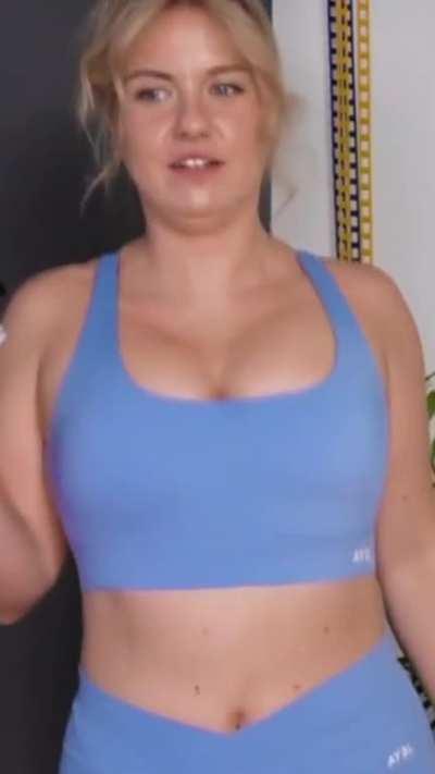 Boobs in motion