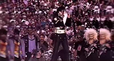 When Michael Jackson stood still for minute or two in the 1993 super bowl performance