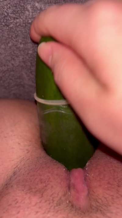 cucumberbate