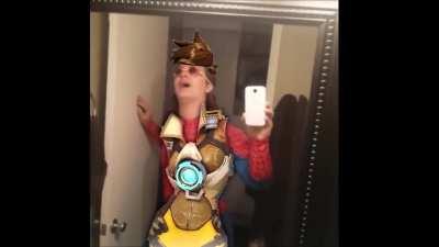 Tracer notifies you that it is Wednesday