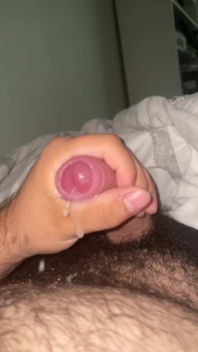 Huge cumshot after a week 