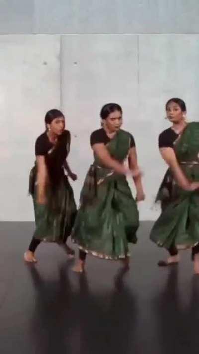 Hybrid Bharatnatyam