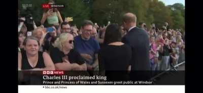 Meghan Forcing Handshakes, Snapping at Staff & Hiding from Cameras with Hair - It’s a Trifecta! (bonus self-soothing with the claw)