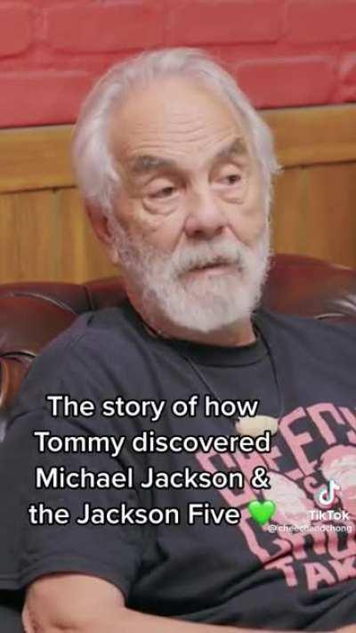 Greatest smoke circle ever with Tommy Chong talking about how he discovered The Jackson Five.