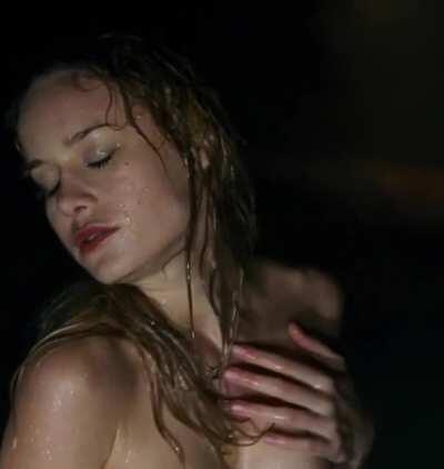 Brie Larson nipple