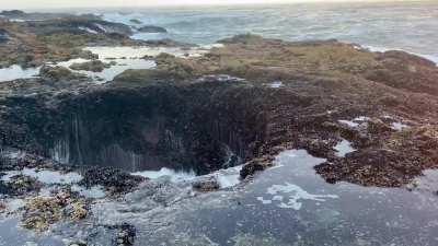 The mesmerizing and somewhat terrifying Thor’s Well on the Oregon coast