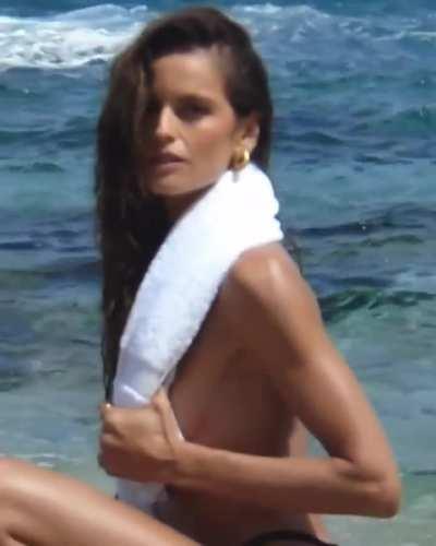 Izabel Goulart