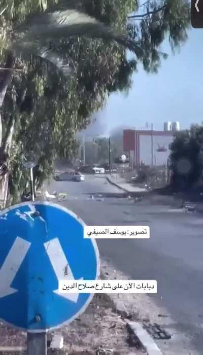 Israeli tank blows up fleeing Palestinian civilians 