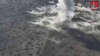 Verbove, Ukrainian forces from the 44th Artillery brigade drop a 155mm DPICM cluster munition salvo on a Russian position, detonating an ammunition cache.