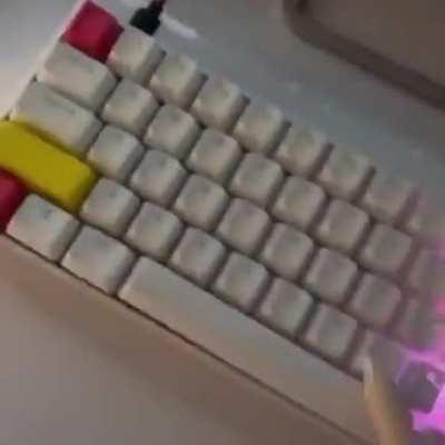 Do not buy this keyboard