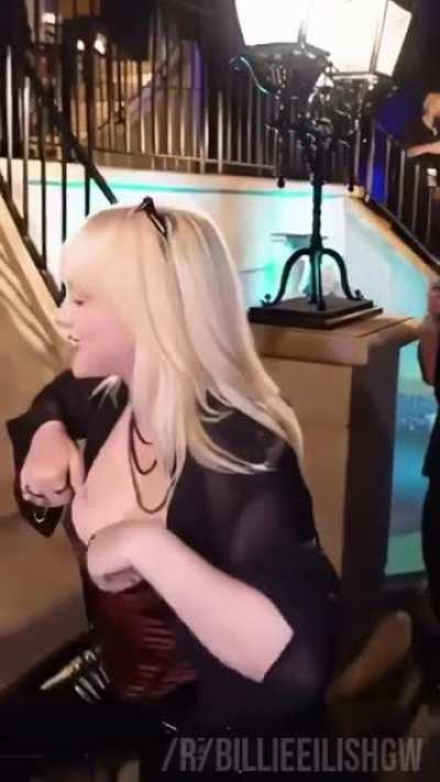 Billie and her massive tits in motion