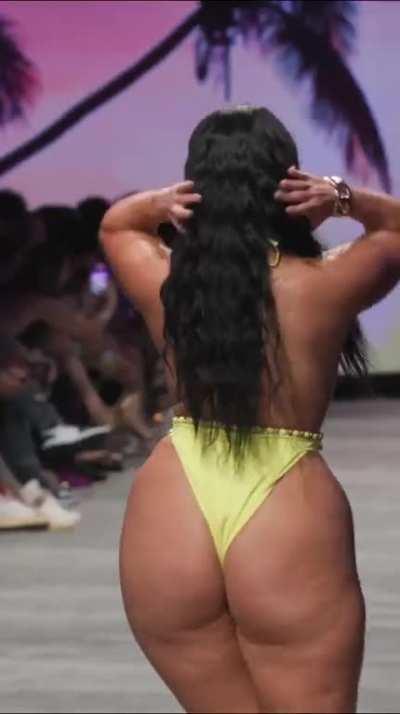 Erifili Sfakianakis (Diva Boutique Fashion Show, Miami Swim Week 2023)