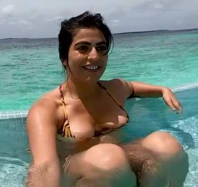 Shenaz Treasury - Nipple