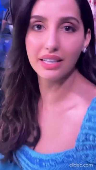 Who would love to cum on Nora Fatehi's arab face?